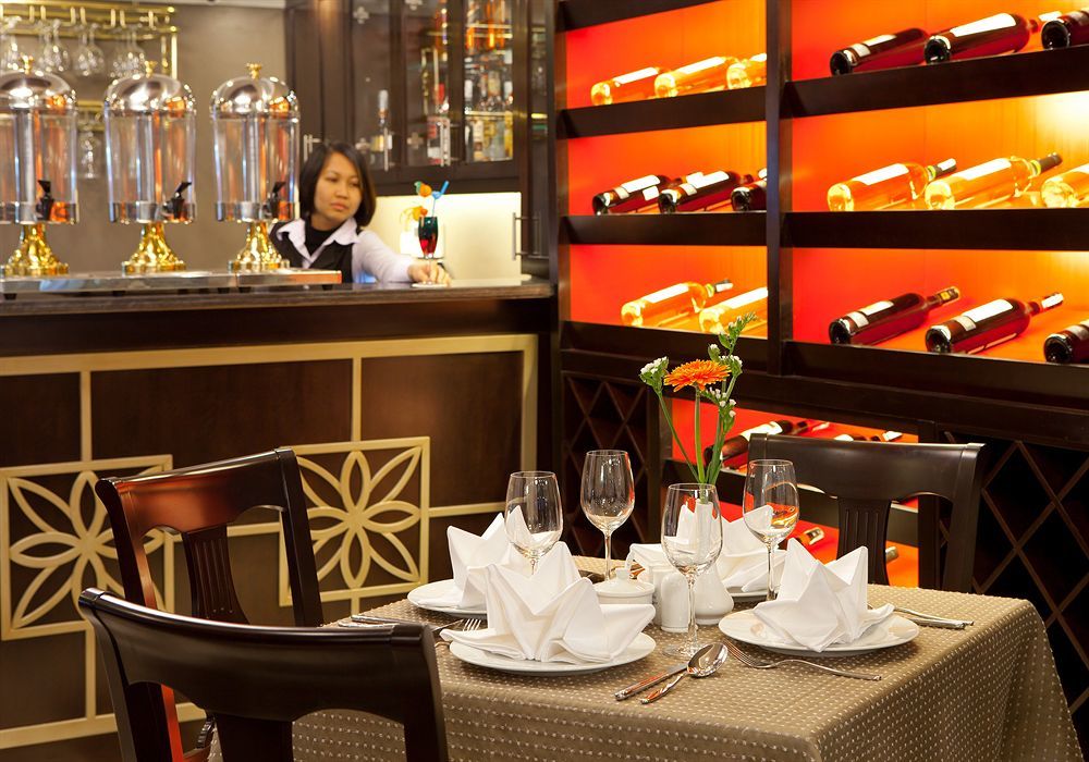 A25 Hotel - 19 Phan Dinh Phung Hanoi Buitenkant foto